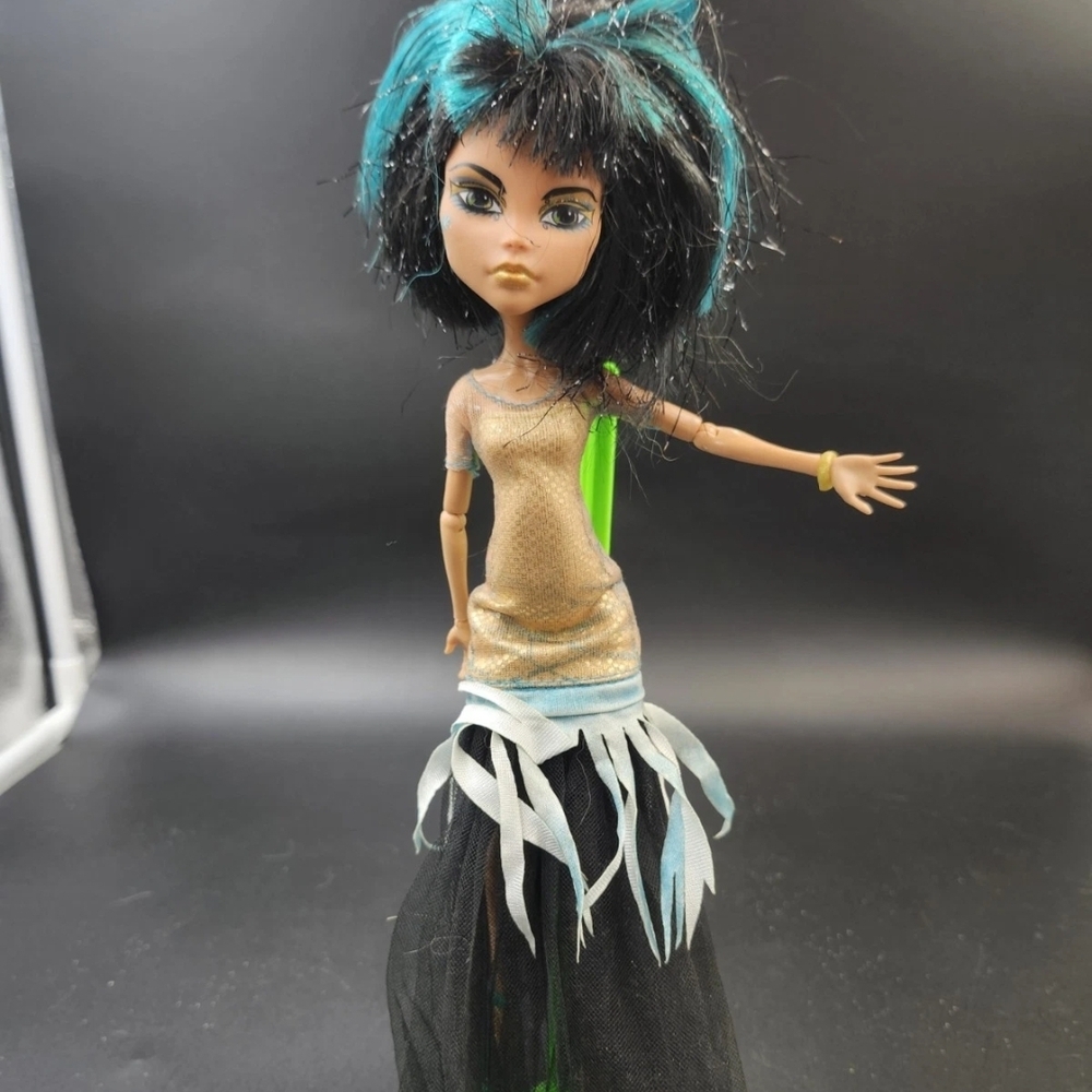 Monster High Ghouls Rule Cleo De Nile Doll